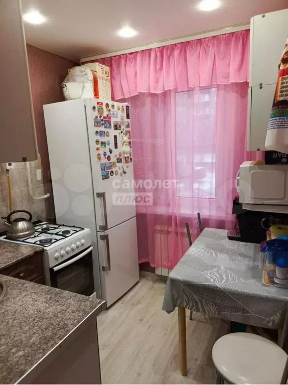3-к. квартира, 60 м, 1/5 эт. - Фото 0
