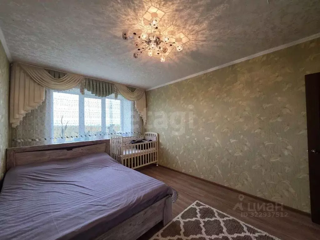 3-к кв. Калужская область, Калуга бул. Сиреневый, 3 (80.2 м) - Фото 1