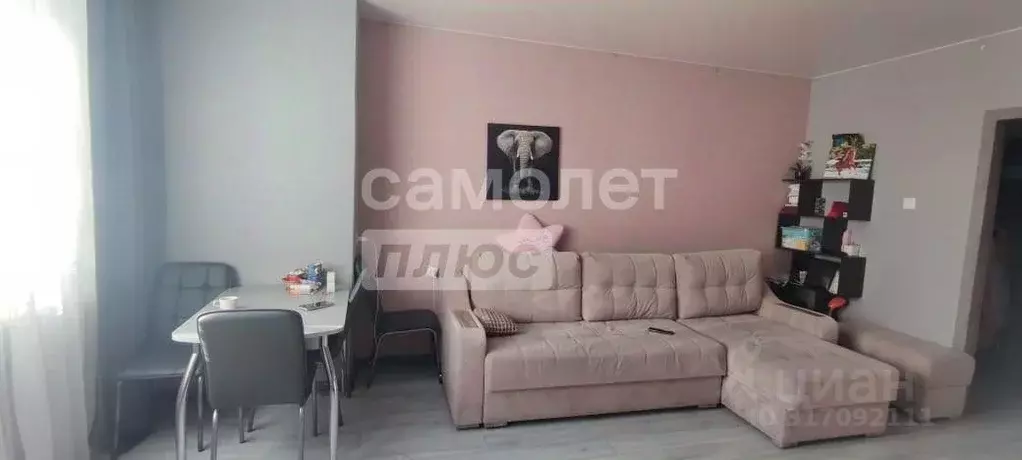 1-к кв. Ханты-Мансийский АО, Сургут Игоря Киртбая ул., 17 (43.3 м) - Фото 0