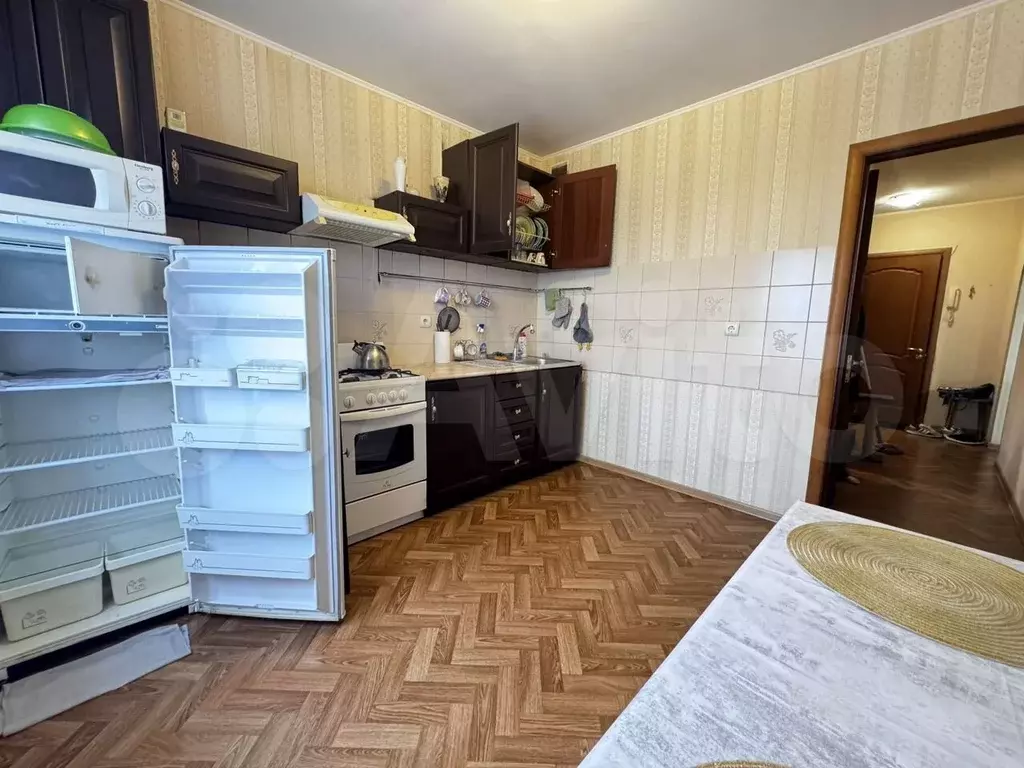 1-к. квартира, 41 м, 7/10 эт. - Фото 1