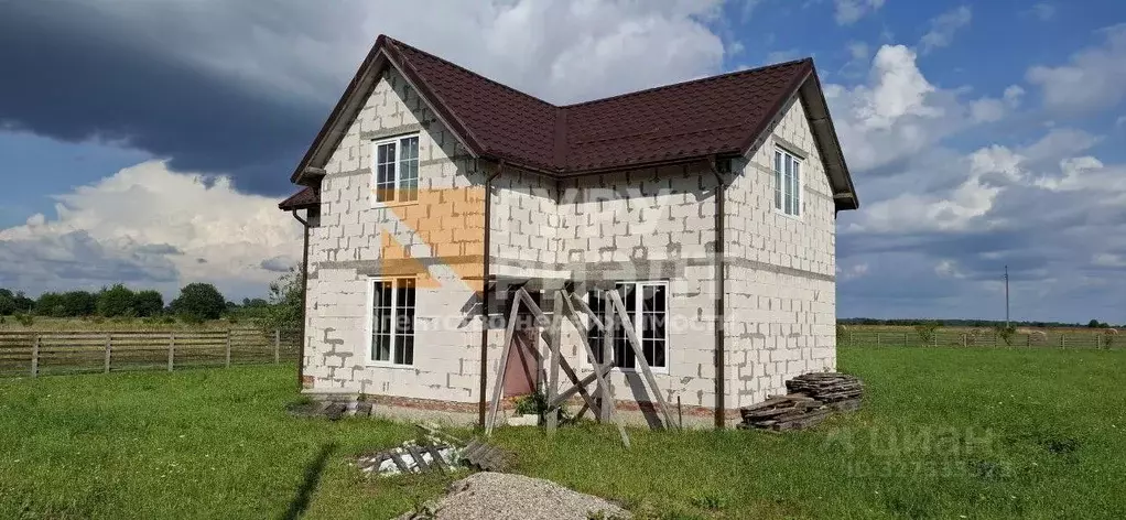 Дом в Калининградская область, Черняховский муниципальный округ, пос. ... - Фото 1