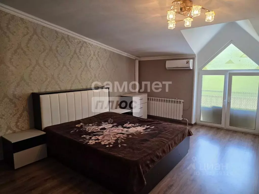 2-к кв. Кабардино-Балкария, Нальчик ул. Братьев Беровых, 70 (50.0 м) - Фото 1