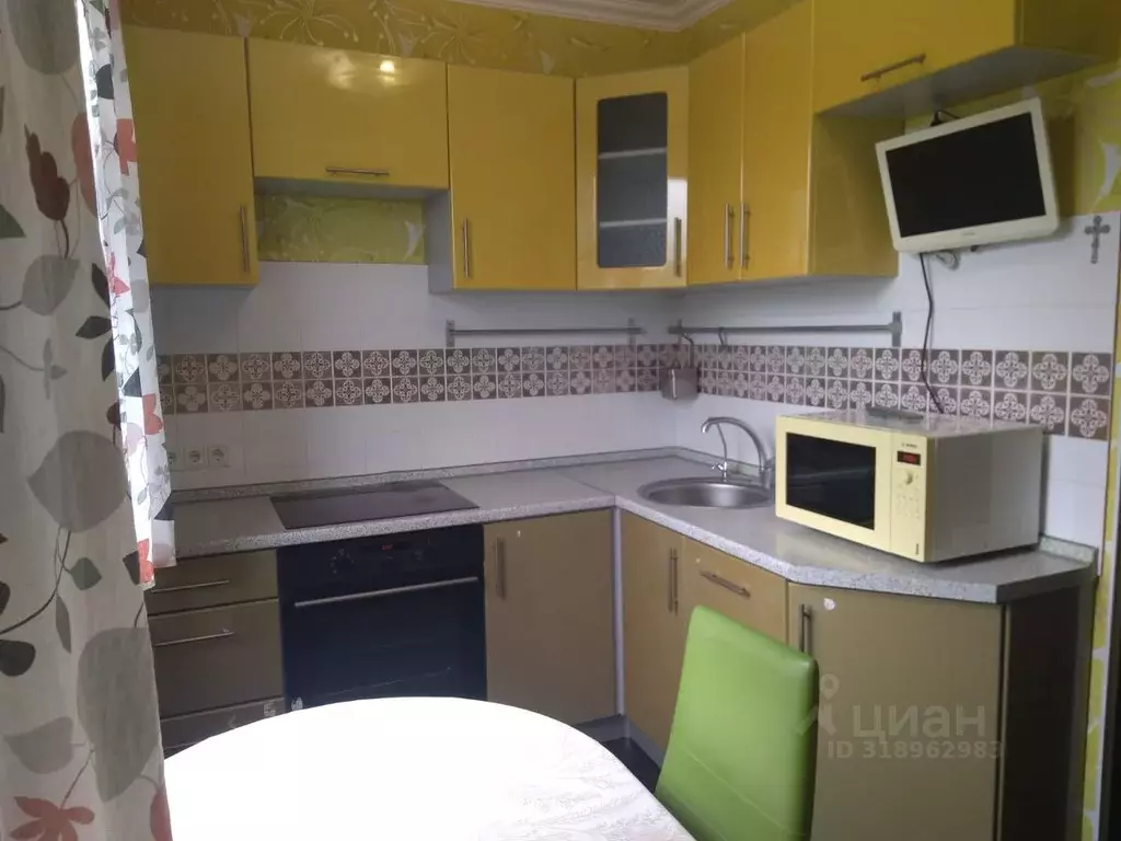 1-к кв. Москва, Москва, Московский г. ул. Солнечная, 7 (37.5 м) - Фото 0