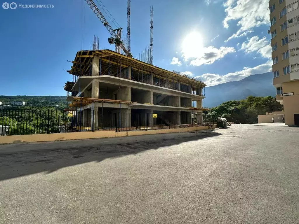 1-комнатная квартира: Ялта, улица Кирова (36 м) - Фото 1