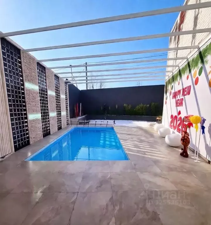 Дом в Адыгея, Тахтамукайский район, Яблоновский пгт ул. Чапаева (140 ... - Фото 1