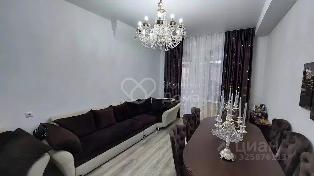 3-к кв. Волгоградская область, Волгоград ул. Дзержинского, 13 (83.1 м) - Фото 1