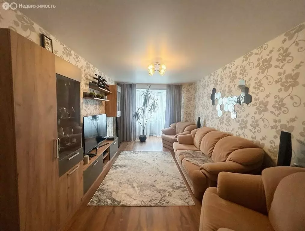3-комнатная квартира: Псков, Рижский проспект, 51А (63.4 м) - Фото 2