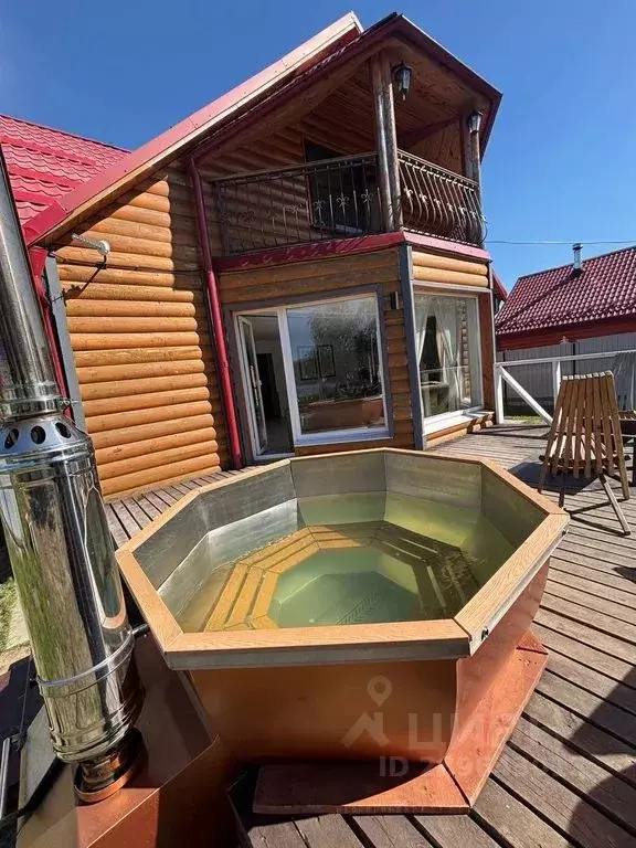 Дом в Мурманская область, Кольский район, Кильдинстрой городское ... - Фото 1