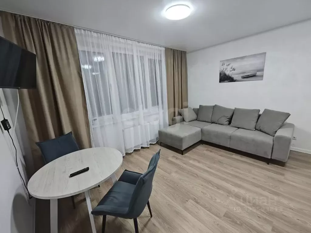 Студия Свердловская область, Екатеринбург ул. Крауля, 107/2 (27.6 м) - Фото 1