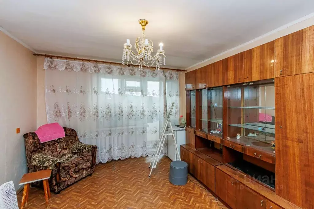 3-к кв. Тюменская область, Тюмень ул. Гастелло, 73 (60.7 м) - Фото 1