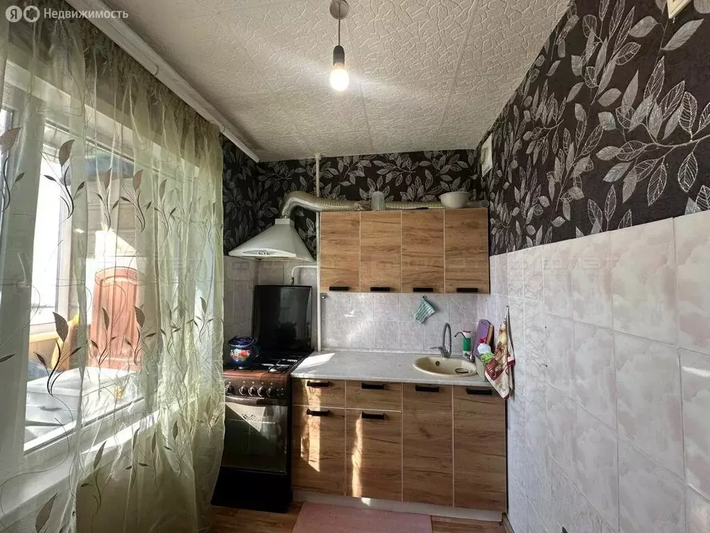 1-комнатная квартира: Зеленодольск, улица Ленина, 1 (37 м) - Фото 0