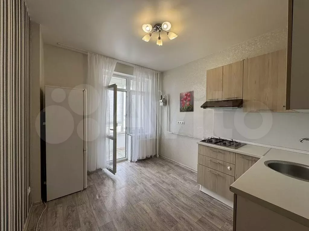 1-к. квартира, 39 м, 6/7 эт. - Фото 1