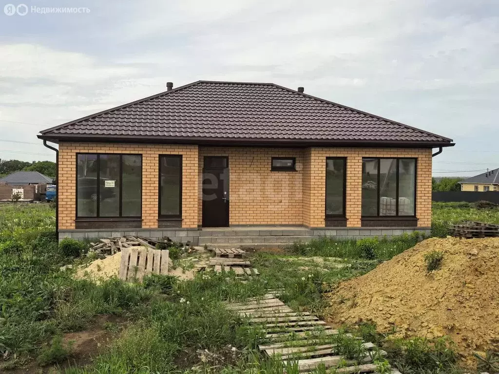 Дом в село Стрелецкое, улица 252-й Стрелковой Дивизии (115 м) - Фото 1
