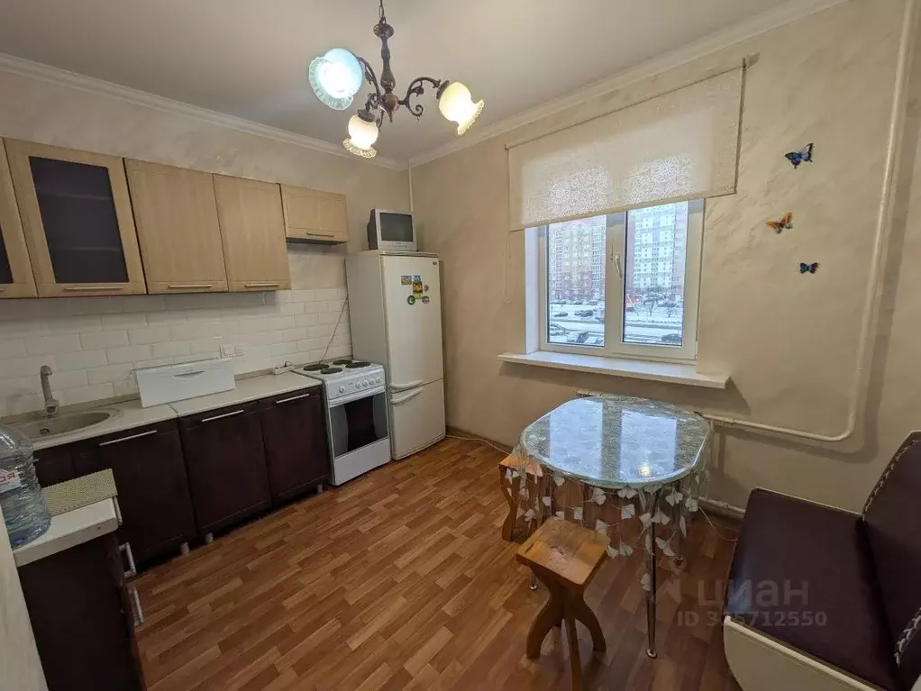 1-к кв. Курская область, Курск просп. Вячеслава Клыкова, 39 (38.0 м) - Фото 1