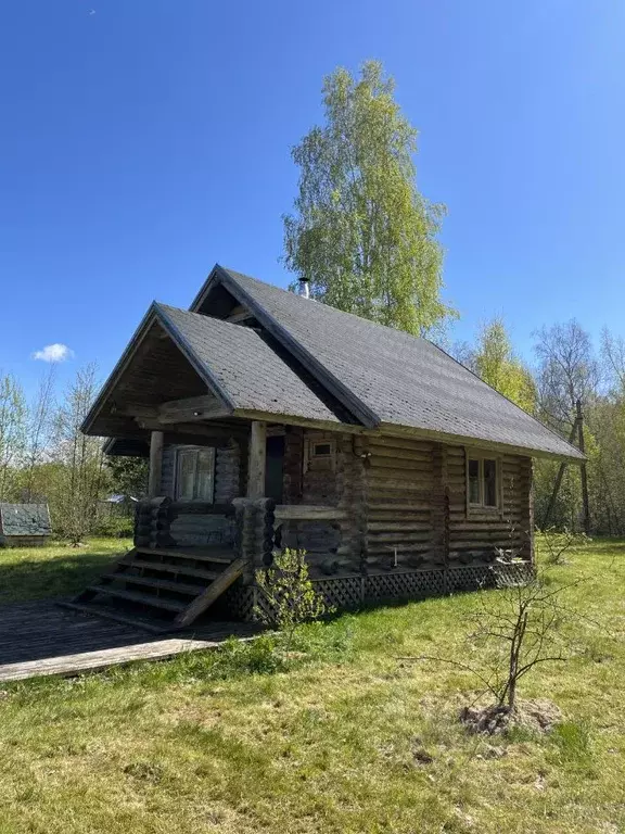 Дом в Псковская область, Гдовский район, Самолвовская волость, д. ... - Фото 0