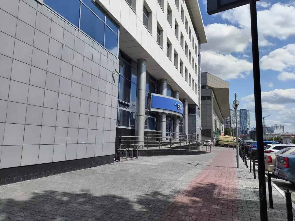 Офис в Свердловская область, Екатеринбург ул. Стрелочников, 41 (465 м) - Фото 2