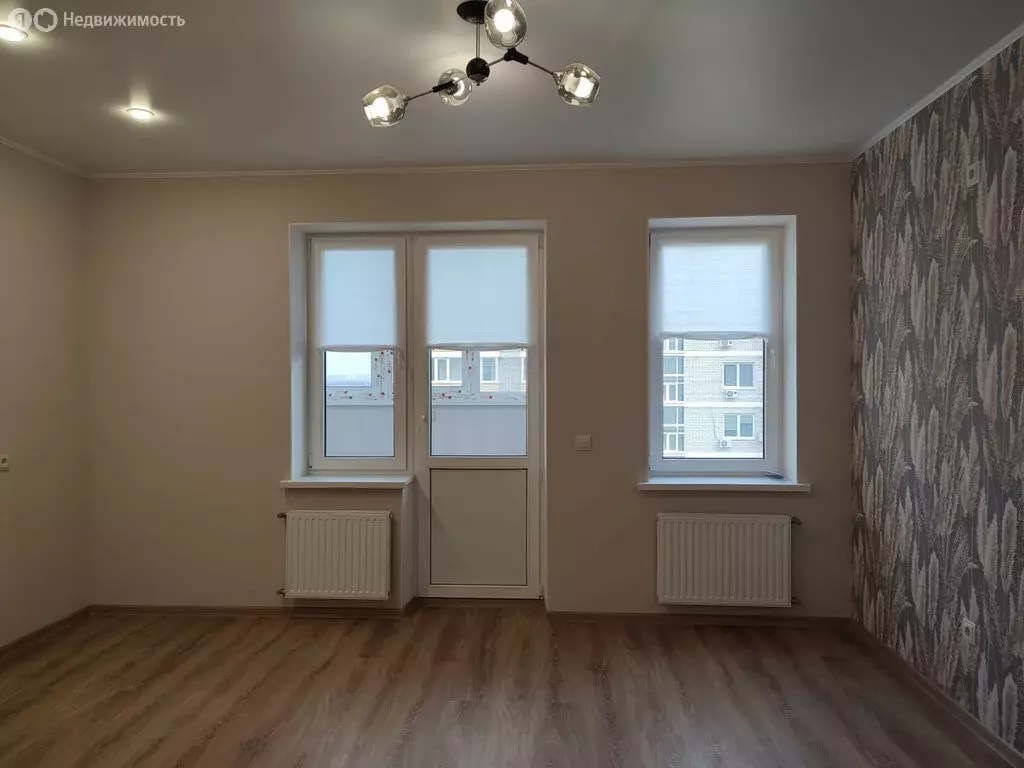 Квартира-студия: Краснодар, улица Красных Партизан, 1/4к13 (28 м) - Фото 1