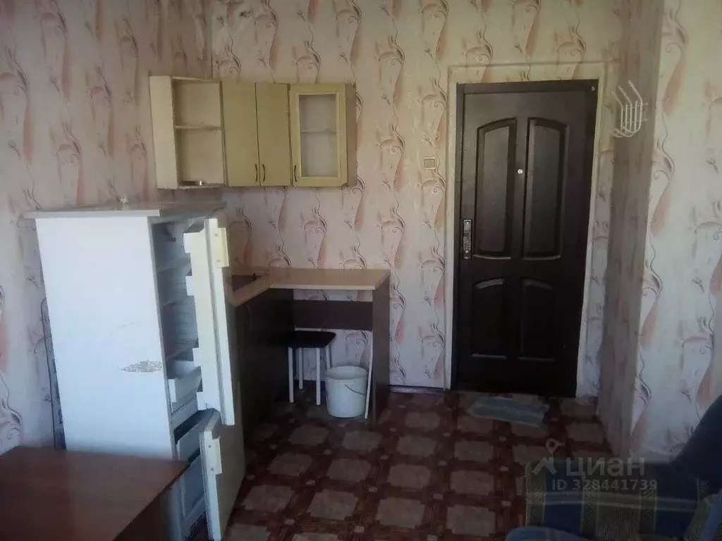 Комната Хакасия, Черногорск ул. Калинина, 4 (12.0 м) - Фото 1