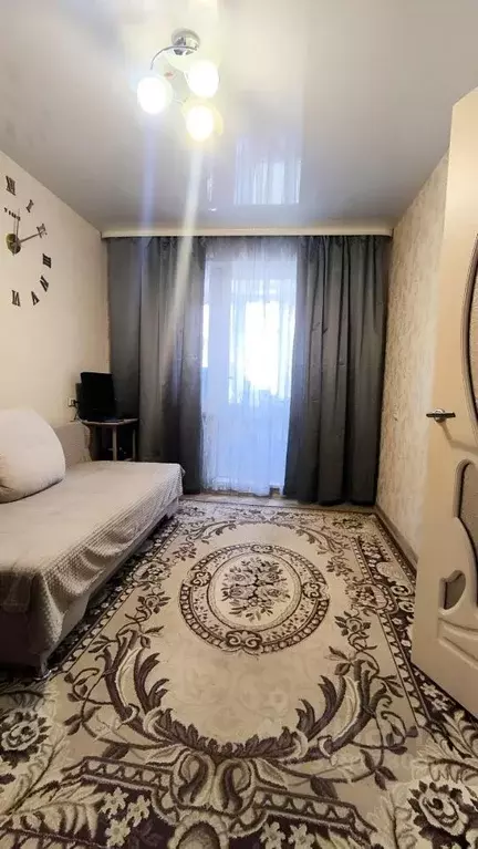 1-к кв. Челябинская область, Челябинск Российская ул., 71а (30.0 м) - Фото 2