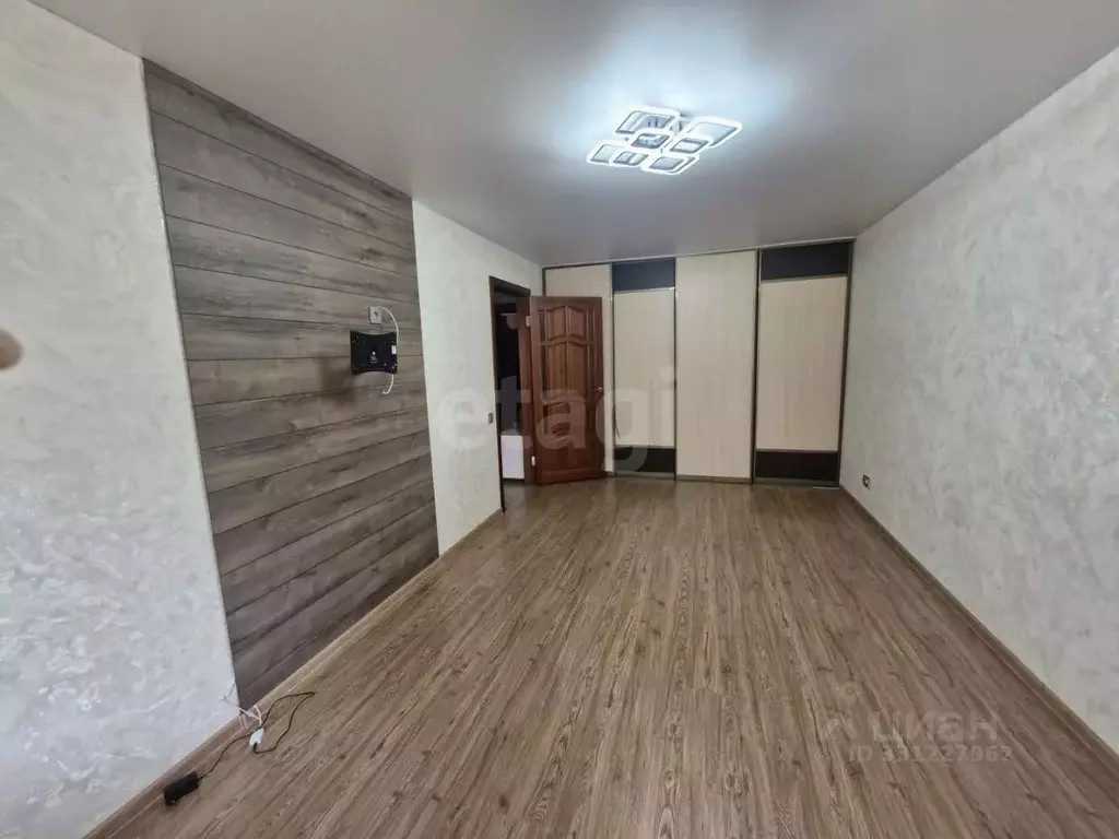 1-к кв. Чувашия, Чебоксары бул. Юности, 8 (33.0 м) - Фото 1
