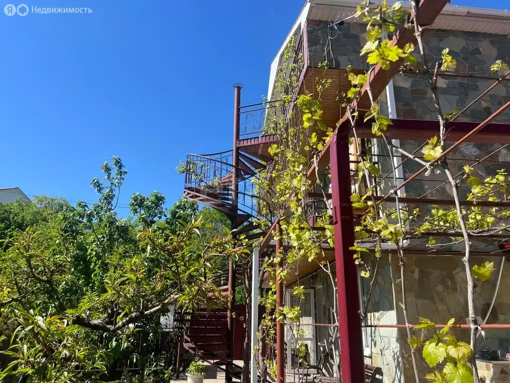 Дом в Геленджик, микрорайон Черёмушки, улица Глебова (174 м) - Фото 1