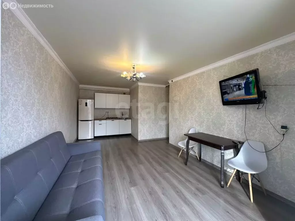 1-комнатная квартира: Махачкала, улица Магомета Гаджиева, 210А (36 м) - Фото 2