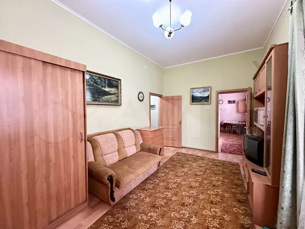 1-к. квартира, 38 м, 1/4 эт. - Фото 0