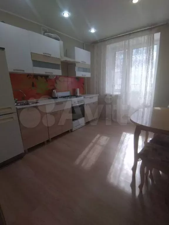 1-к. квартира, 38 м, 8/10 эт. - Фото 0