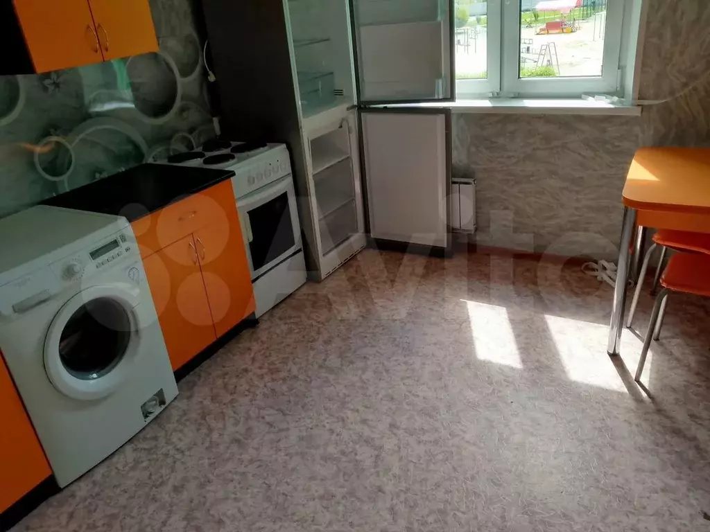 1-к. квартира, 43 м, 2/10 эт. - Фото 1