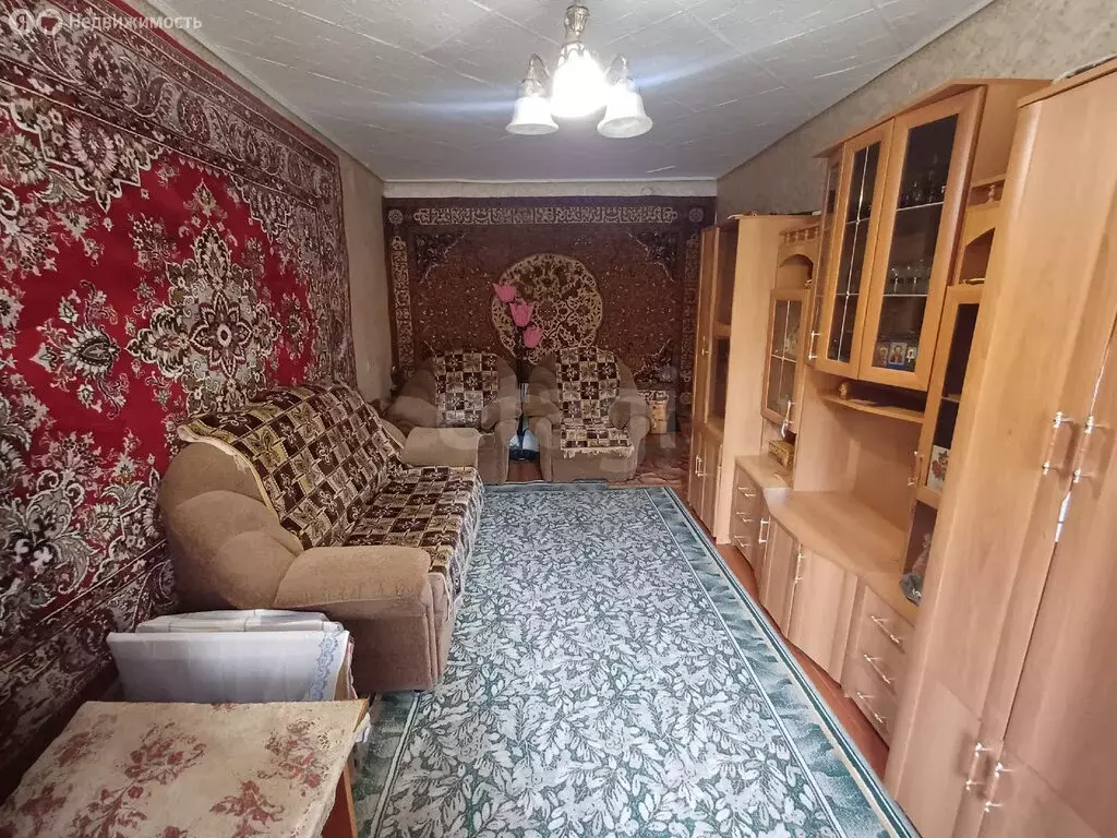 2-комнатная квартира: Чернушка, улица Нефтяников, 10 (42.3 м) - Фото 2