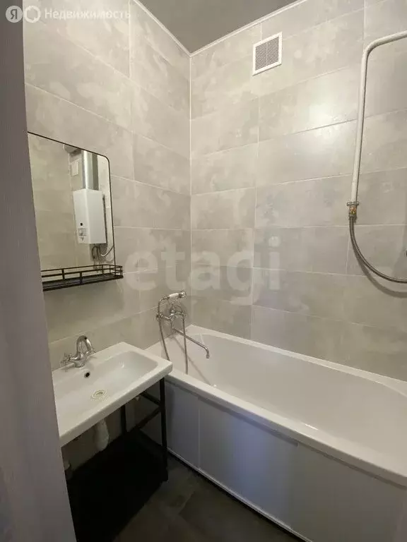 3-комнатная квартира: Подольск, Большая Серпуховская улица, 34/2 (79.3 ... - Фото 1