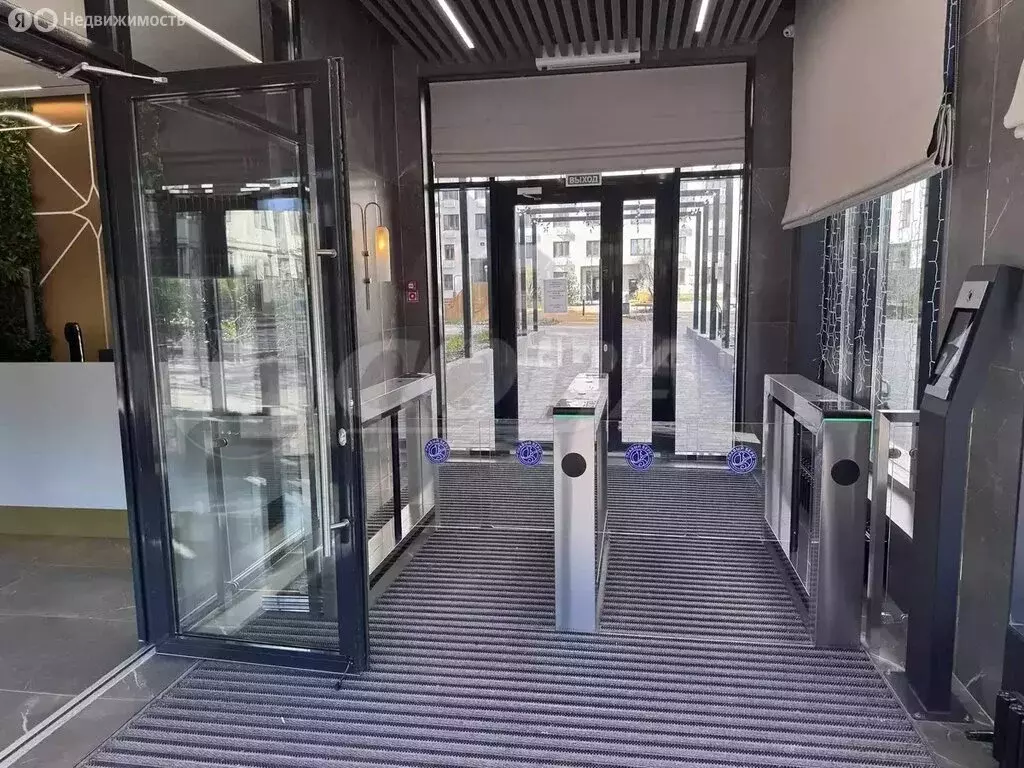 2-комнатная квартира: Тюмень, Новгородская улица, 20 (58 м) - Фото 1