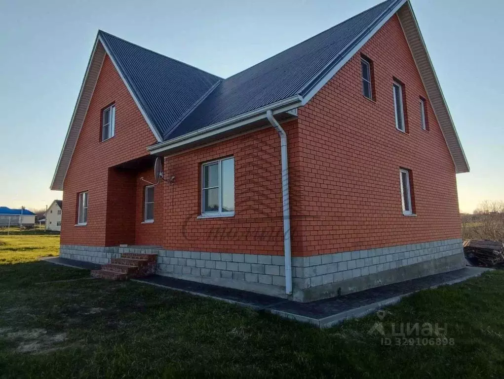 Дом в Белгородская область, Старооскольский городской округ, с. ... - Фото 2