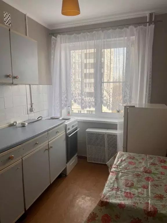 1-к кв. Омская область, Омск Волгоградская ул., 24Д (31.7 м) - Фото 1