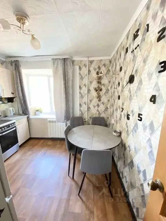 4-к кв. Бурятия, Улан-Удэ ул. Калашникова, 16 (70.4 м) - Фото 1