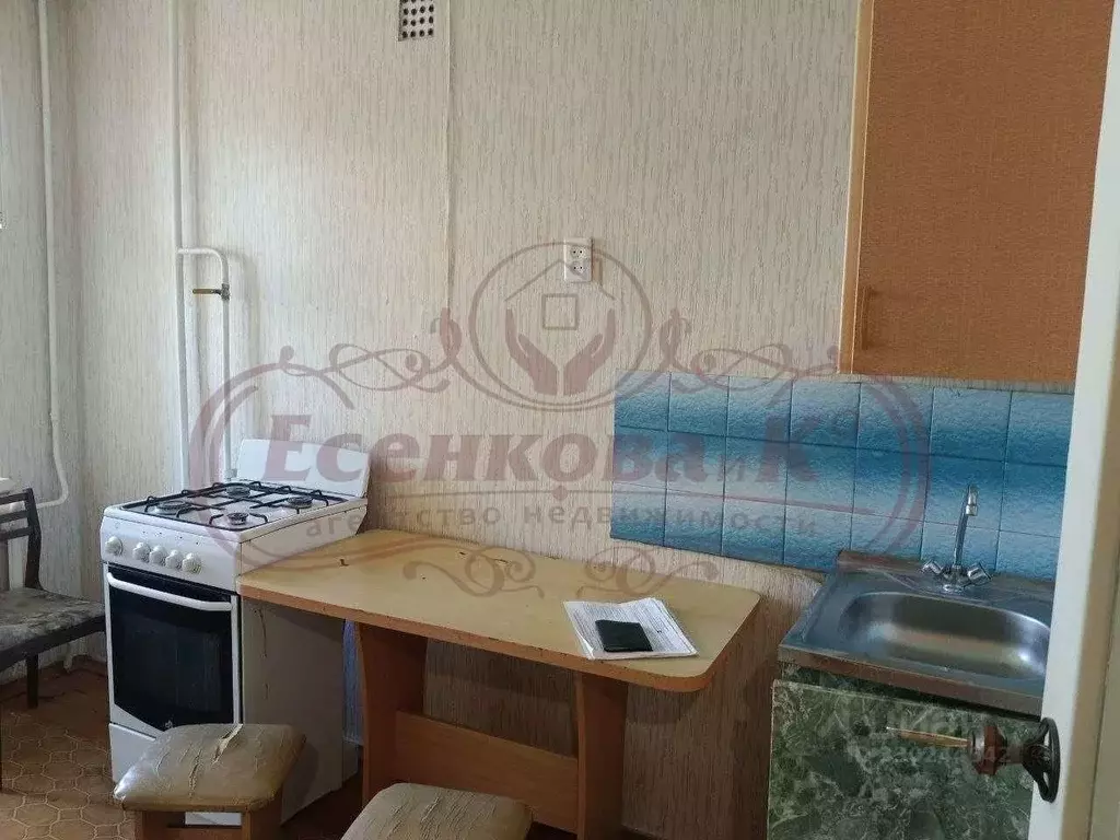 1-к кв. Курганская область, Курган Заозерный жилрайон, 6-й мкр, 32 ... - Фото 2
