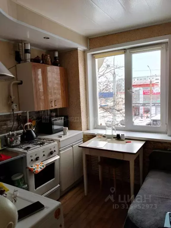 Комната Кировская область, Киров ул. Воровского, 143 (14.0 м) - Фото 0