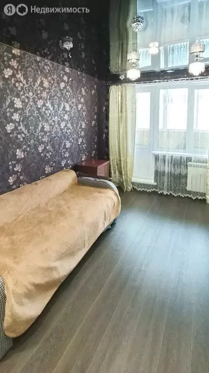 3-комнатная квартира: Чебоксары, улица Богдана Хмельницкого, 94к1 ... - Фото 0