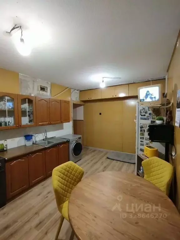 3-к кв. Ленинградская область, Кириши ул. Энергетиков, 40 (70.0 м) - Фото 1