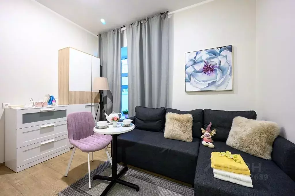 Студия Санкт-Петербург 4-я Васильевского острова линия, 19 (17.0 м) - Фото 1