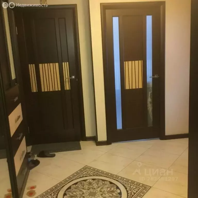 3-комнатная квартира: Москва, улица Полбина, 2к1 (69 м) - Фото 0