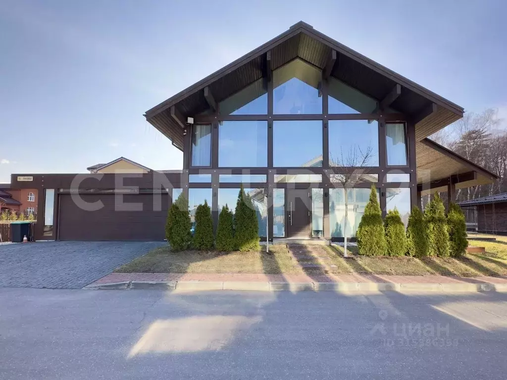 Дом в Москва, Москва, Московский г. Град Московский мкр,  (255 м) - Фото 1