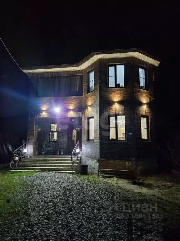 Дом в Ростовская область, Батайск ул. Станиславского (160 м) - Фото 1