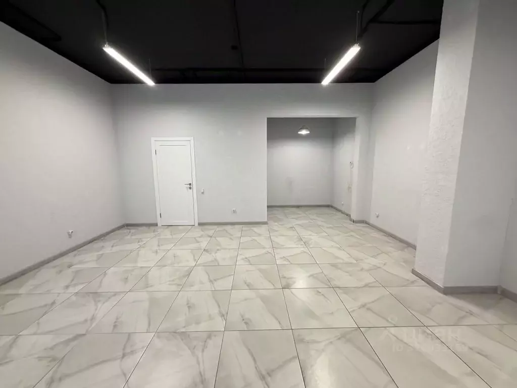 Помещение свободного назначения в Краснодарский край, Краснодар бул. ... - Фото 2