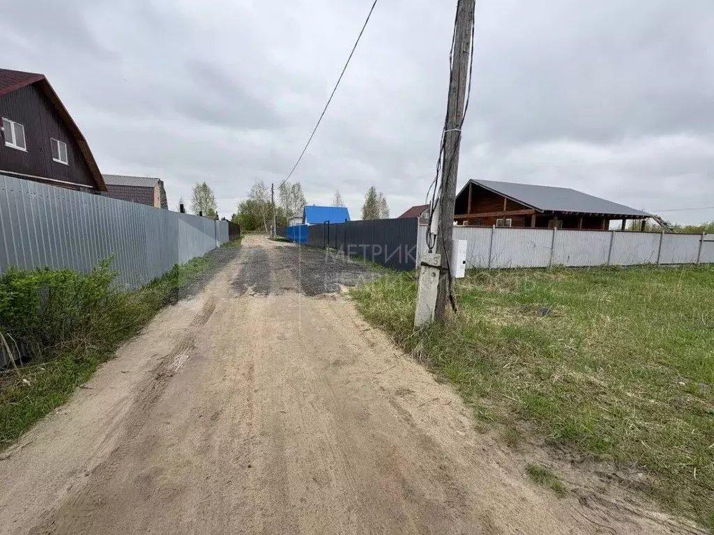 Участок в Тюменская область, Тюмень Садовое товарищество Липовый ... - Фото 0