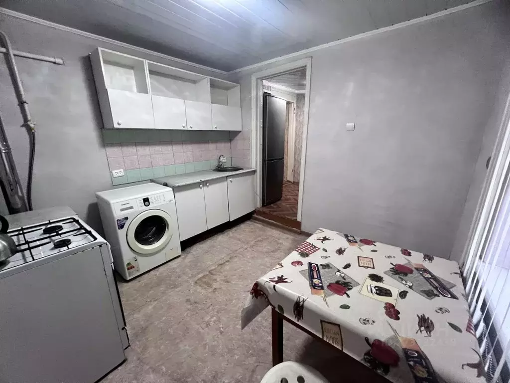 Дом в Ростовская область, Ростов-на-Дону, Нахичевань ул. 13-я Линия, ... - Фото 1
