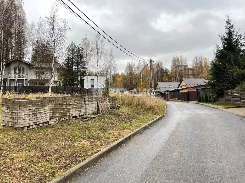Участок в Ленинградская область, Всеволожский район, Бугровское ... - Фото 1