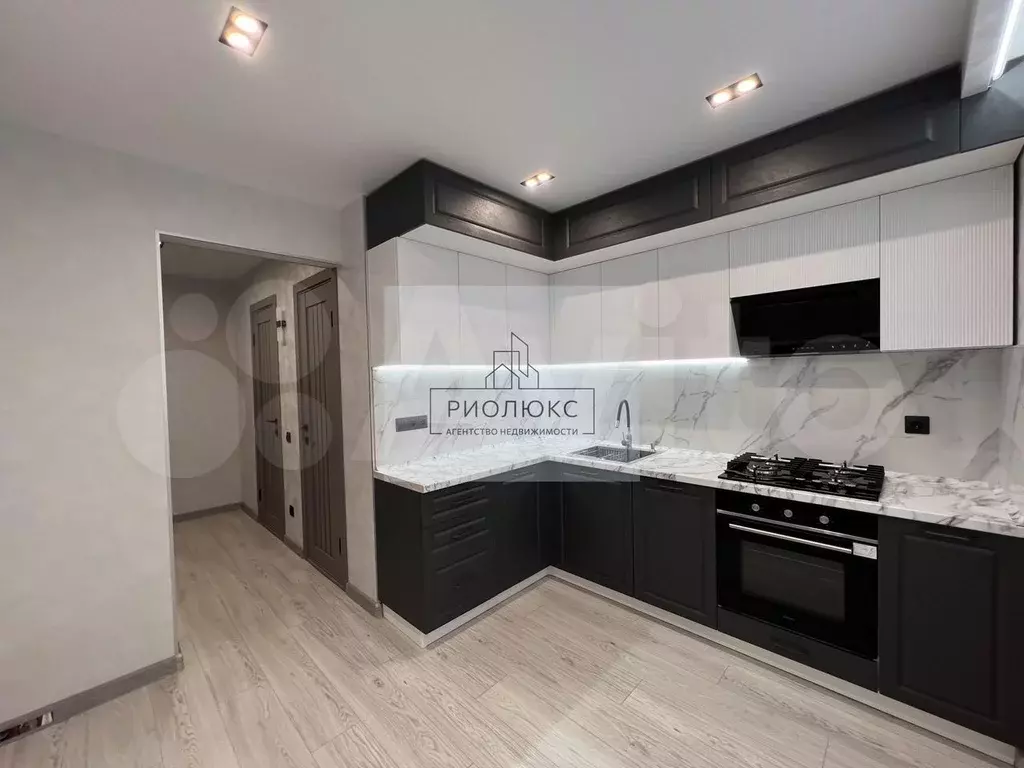 2-к. квартира, 50 м, 6/9 эт. - Фото 1
