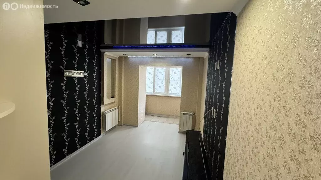 3-комнатная квартира: Курган, 7-я Больничная улица, 38 (59.3 м) - Фото 1