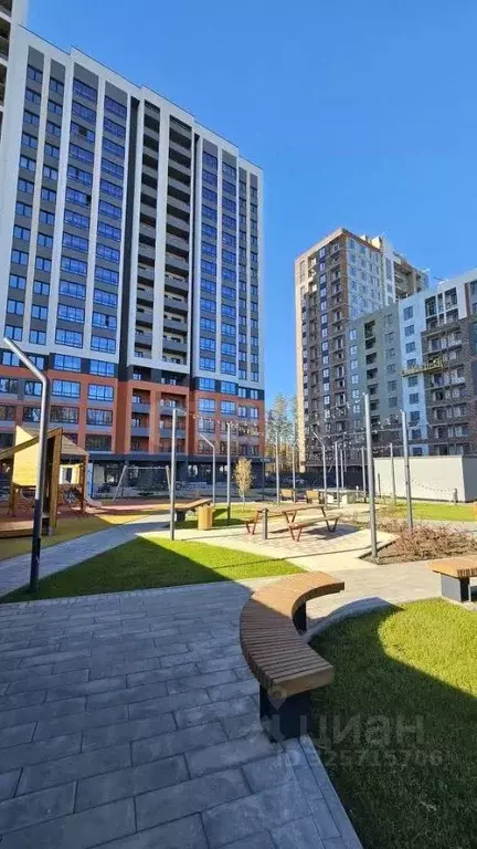 Студия Удмуртия, Ижевск Воткинское ш., 83к2 (31.6 м) - Фото 1